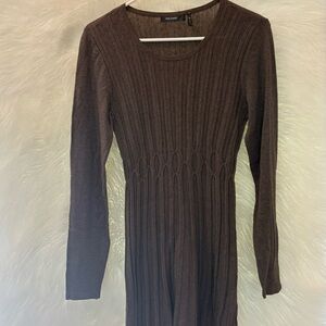Daisy Fuentes Chocolate Long Sleeve Dress